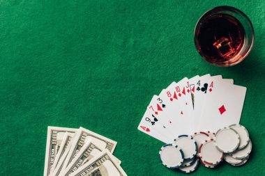 Live dealer baccarat table on mobile phone showing real-time card display